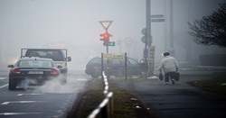 Mérsékelték a szmogriadót Budapesten, újra járhat minden autó