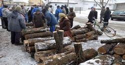 Nyújtson segítséget a rászorulóknak tűzifával!