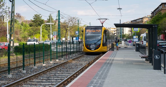 Befejeződött a dél-budai villamosmegállók korszerűsítése