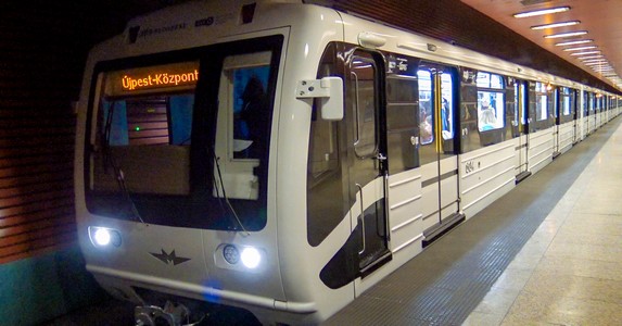 Botrány a 3-as metrónál: kemény bejelentést tett a BKV