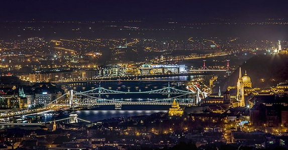 Boldog születésnapot, Budapest!