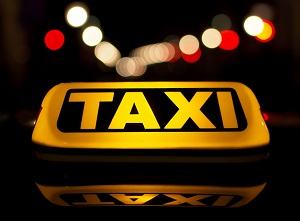 Tízből hét taxis jogsértően dolgozik Budapesten